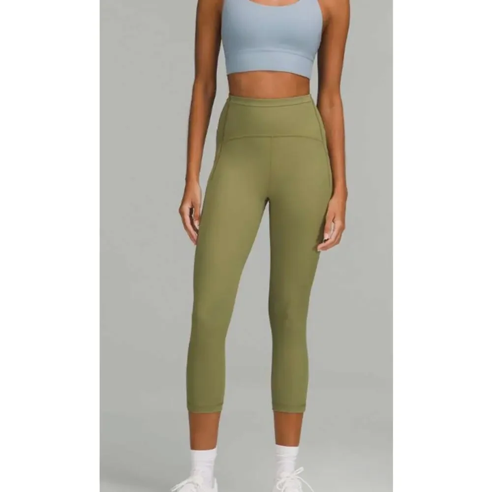 Lululemon Swift Speed High-Rise Crop 21